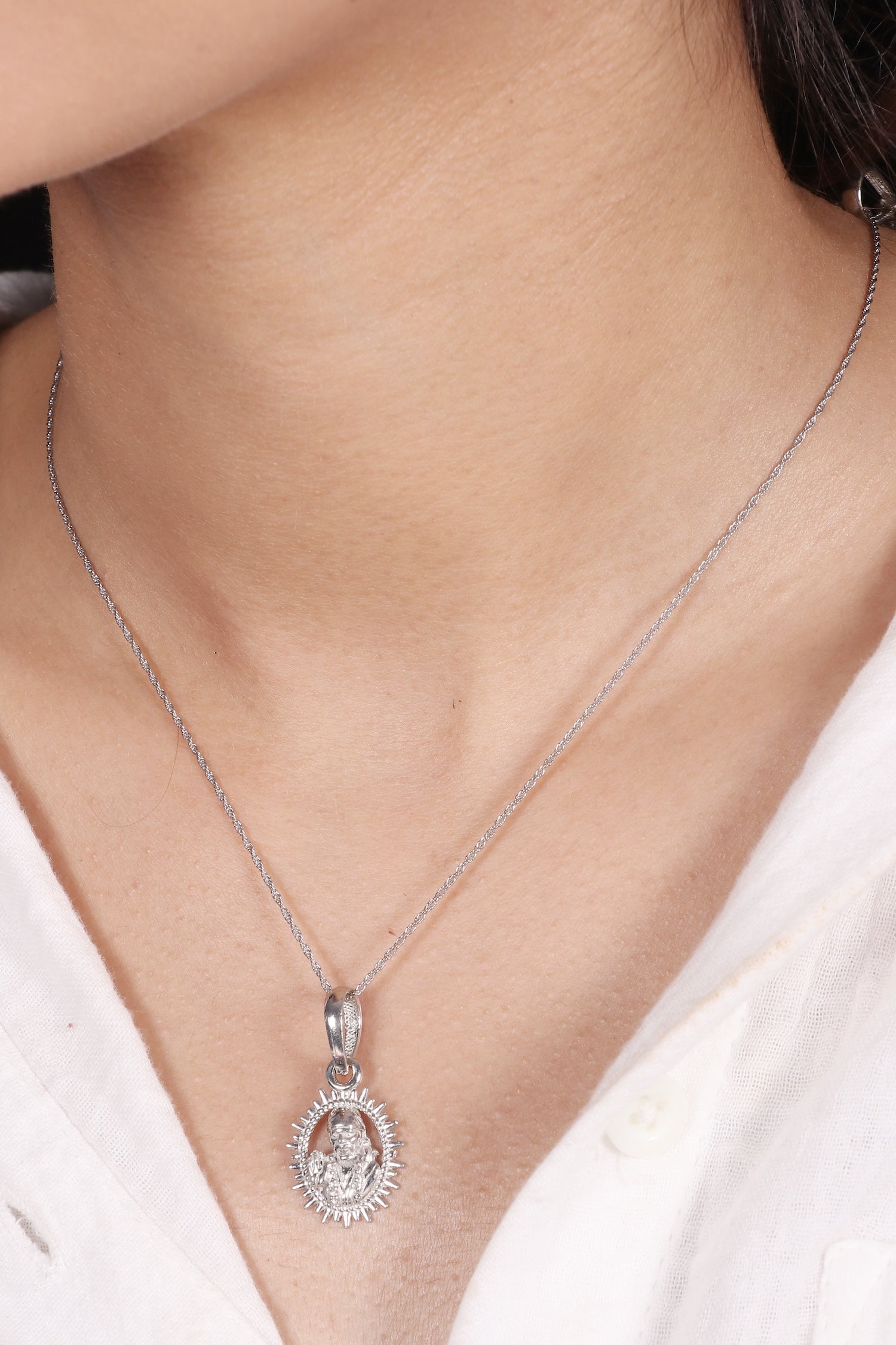 Silver Sai Baba Pendant